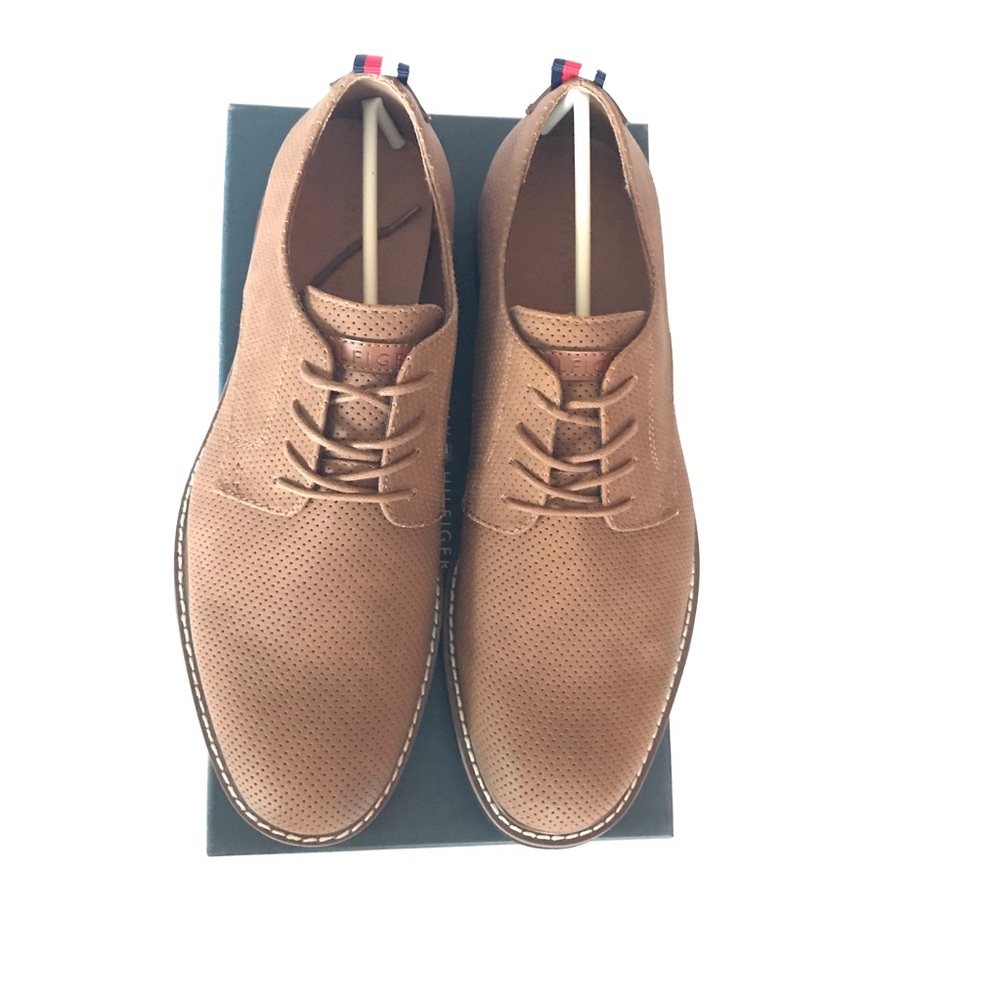 Tommy Hilfiger Men Gentry Wingtip Oxfords